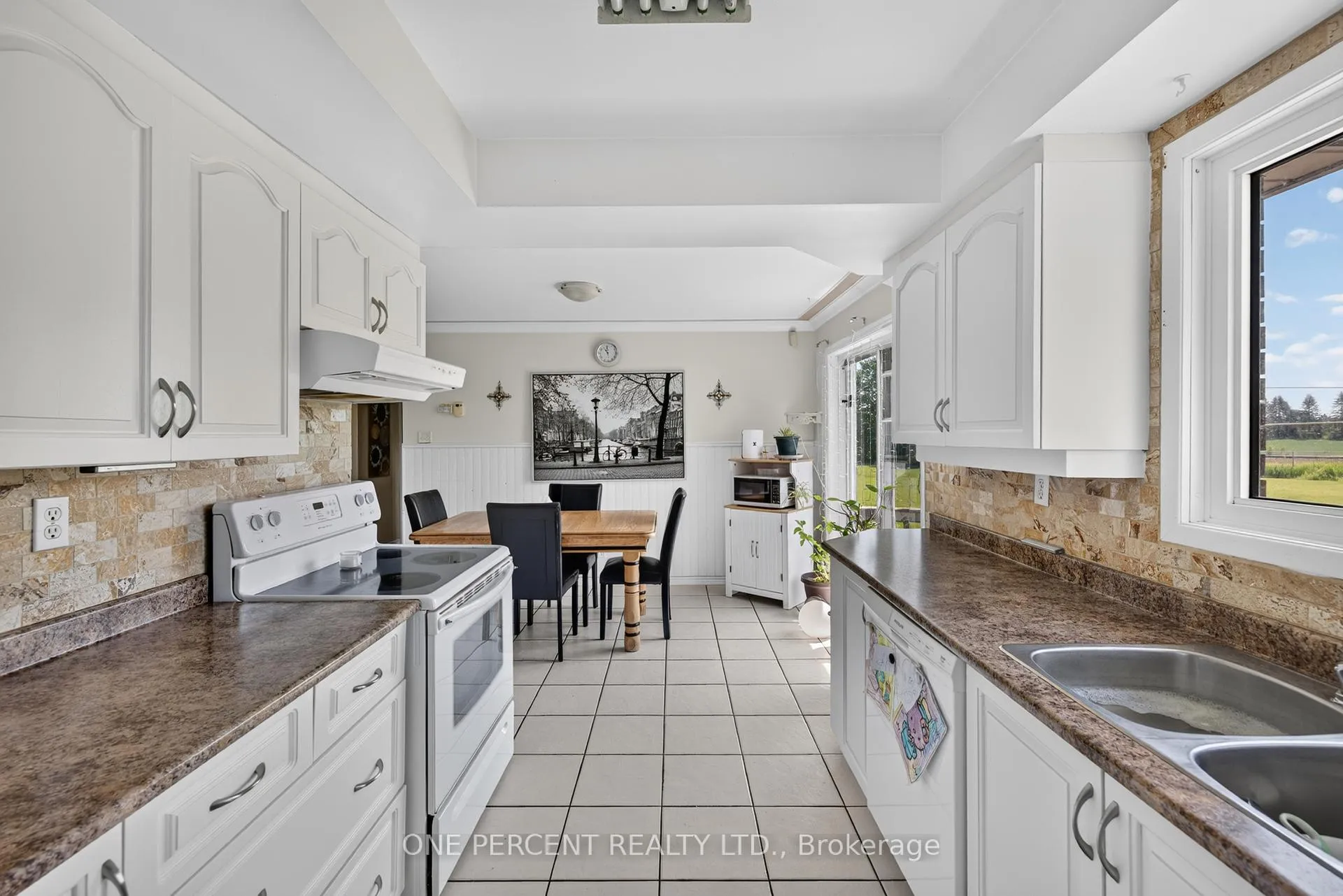 Photo 15 of 5395 Barnsdale Road, Ottawa, South of Fallowfield Road — HOMEH