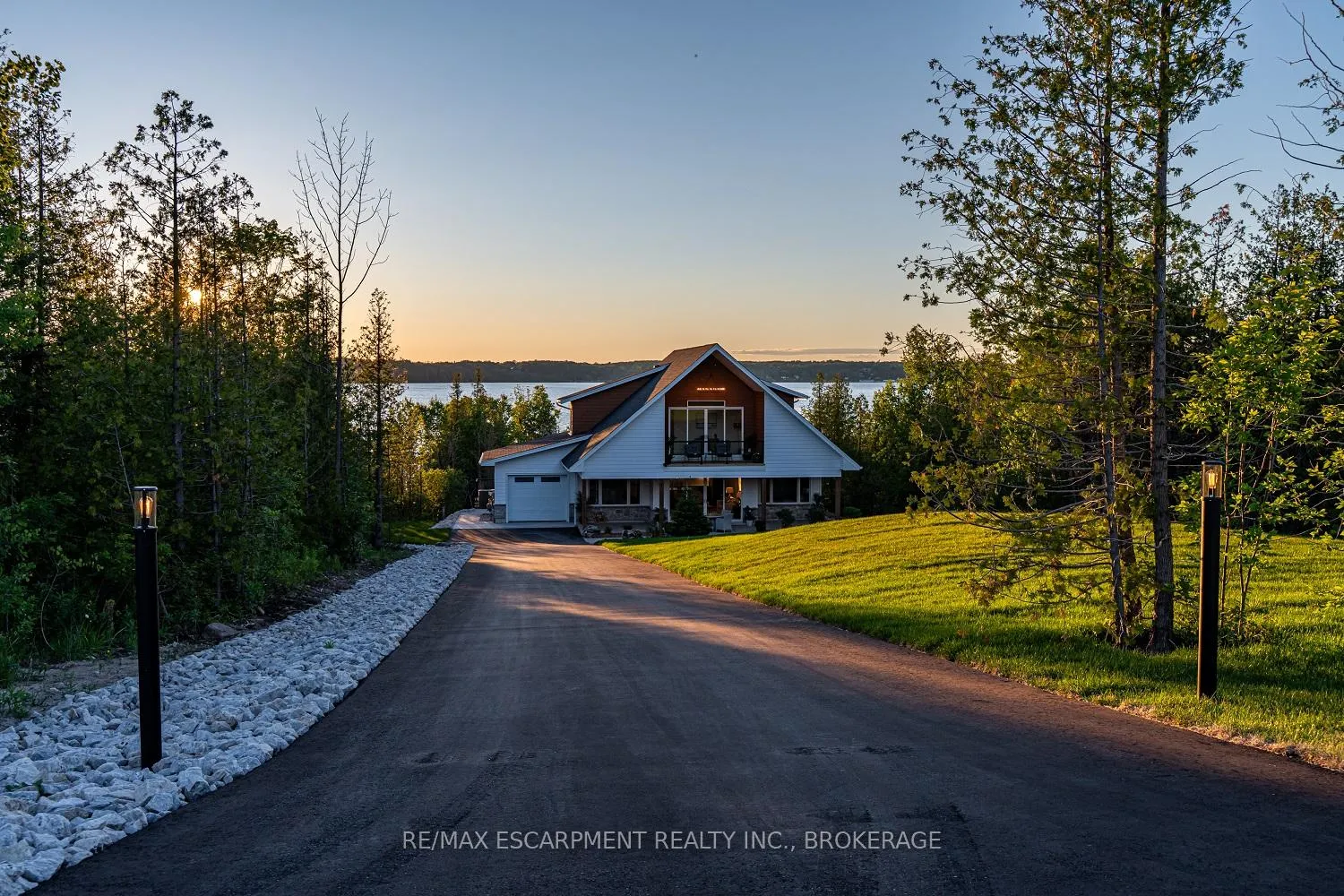 Photo 3 of 165 Wilson Drive, Georgian Bluffs — HOMEH