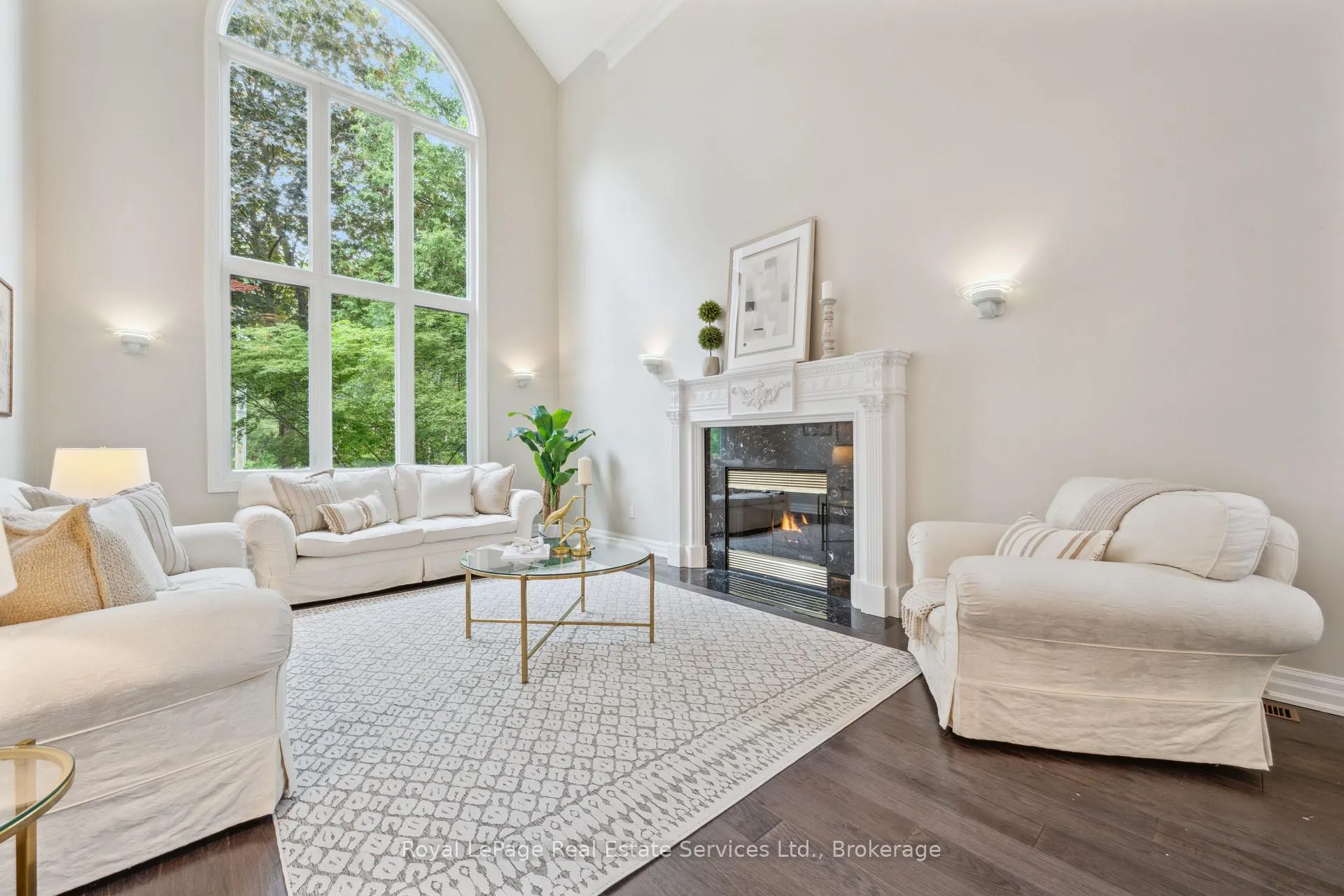 Photo 5 of 480 Chartwell Road, Oakville, Old Oakville — HOMEH