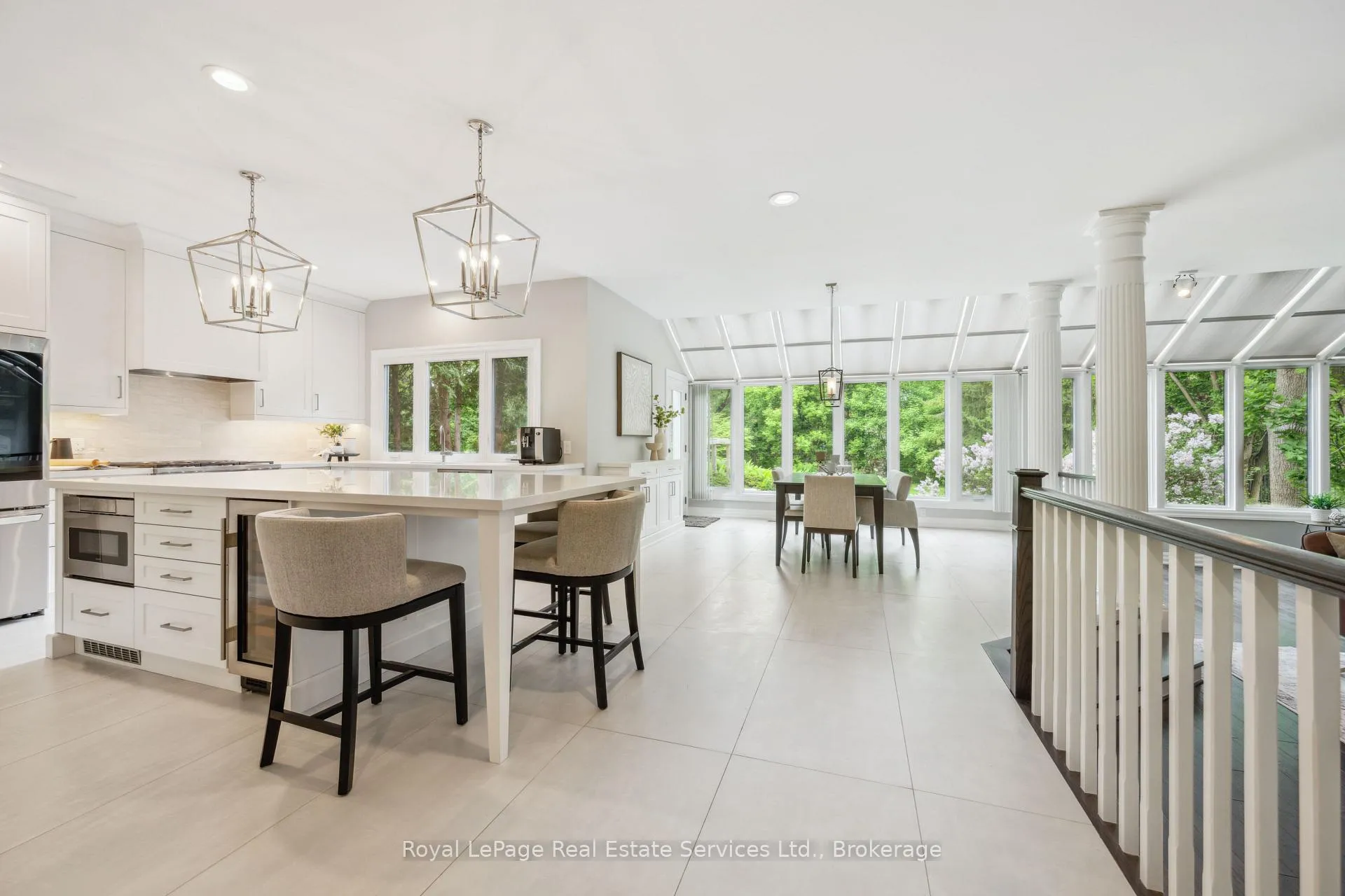 Photo 7 of 480 Chartwell Road, Oakville, Old Oakville — HOMEH