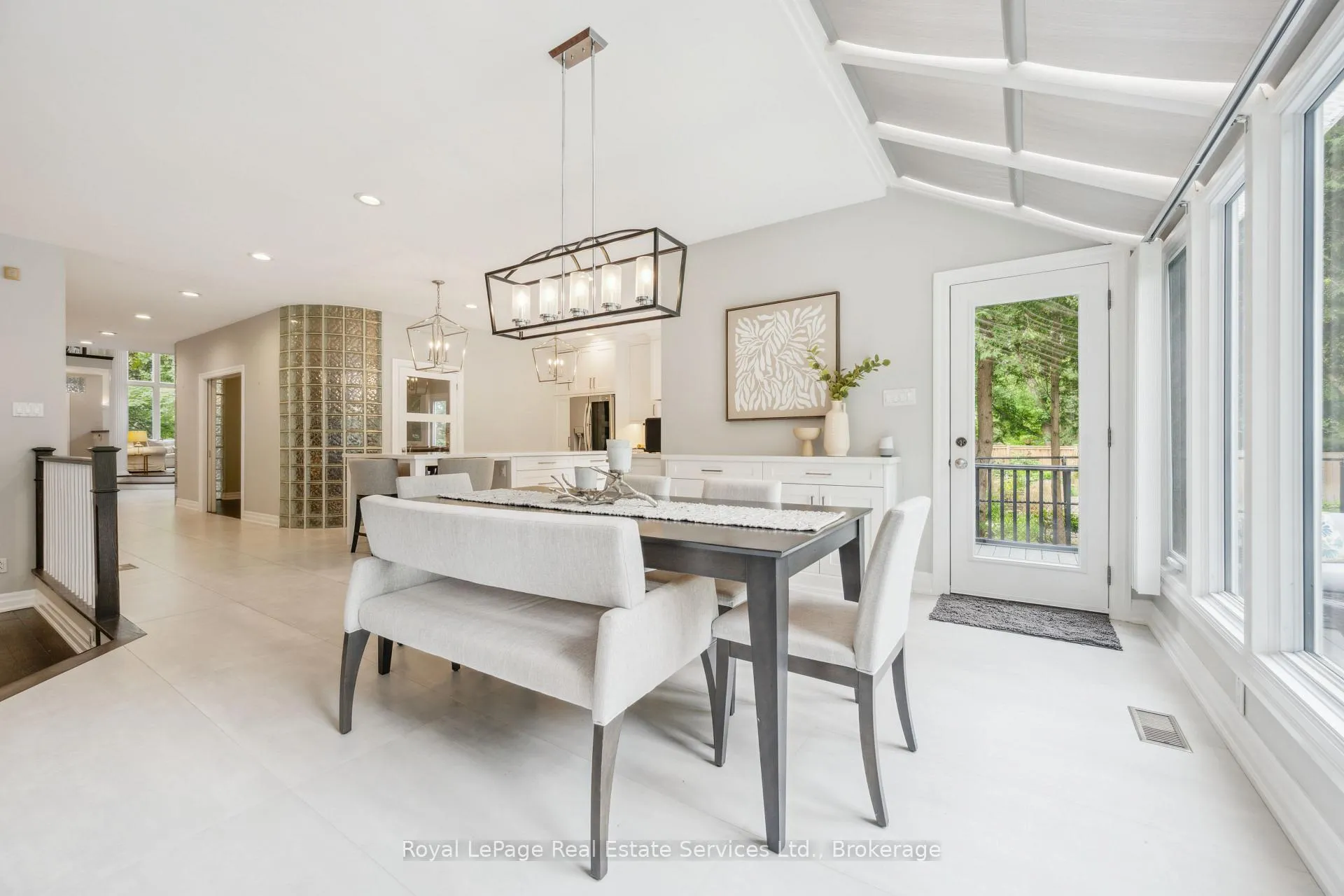 Photo 12 of 480 Chartwell Road, Oakville, Old Oakville — HOMEH