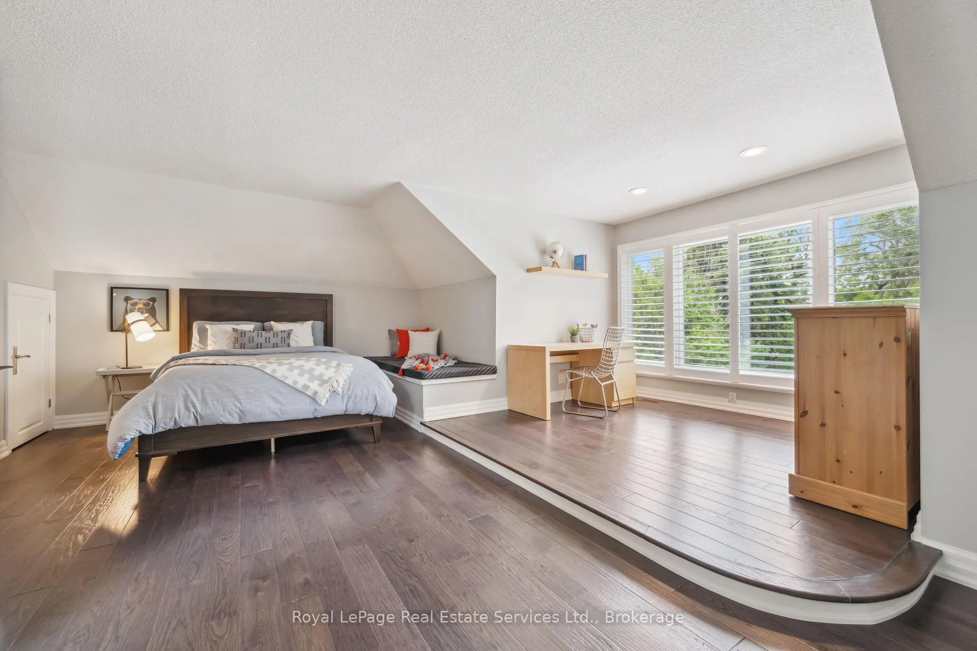 Photo 33 of 480 Chartwell Road, Oakville, Old Oakville — HOMEH