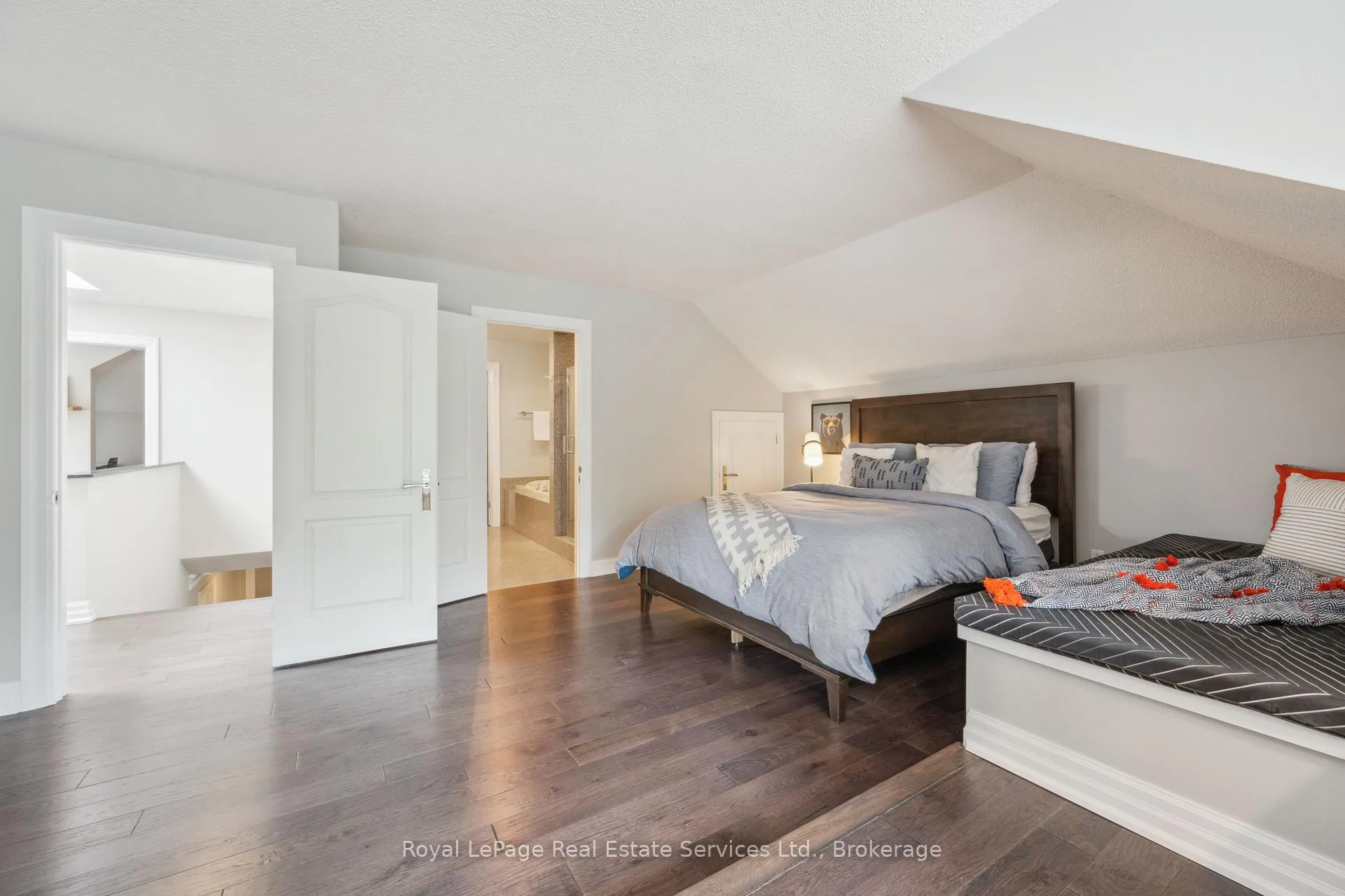 Photo 34 of 480 Chartwell Road, Oakville, Old Oakville — HOMEH