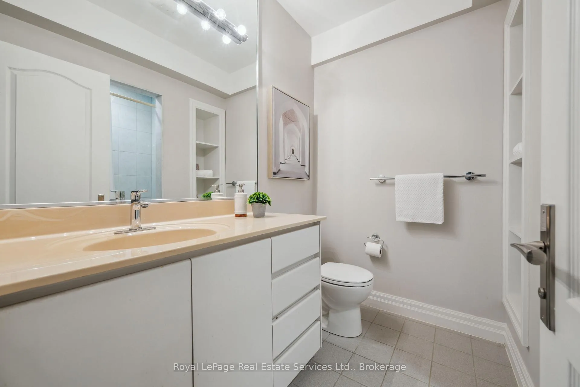 Photo 42 of 480 Chartwell Road, Oakville, Old Oakville — HOMEH