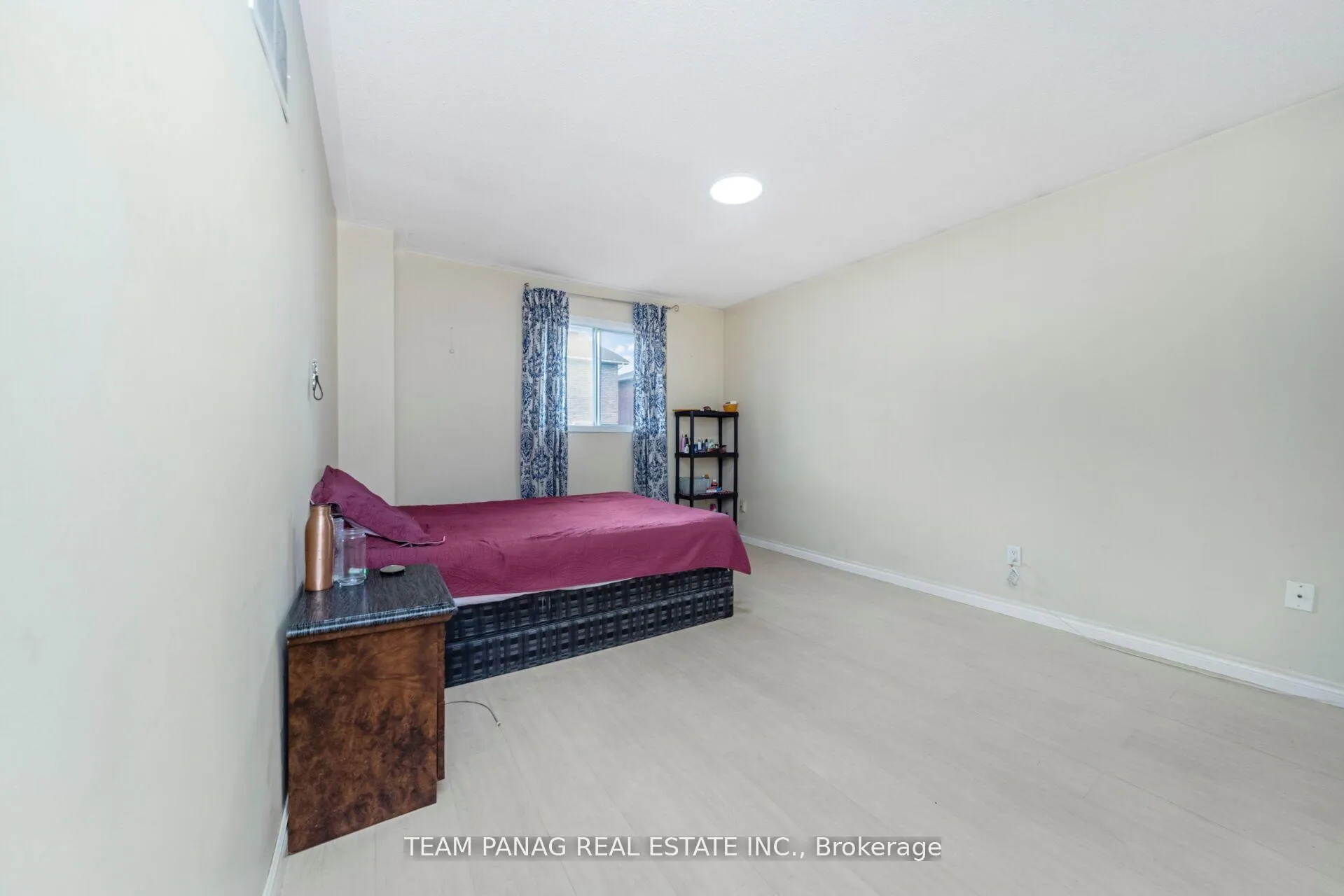 Photo 20 of 6 Coronation Circle, Brampton, Heart Lake West — HOMEH