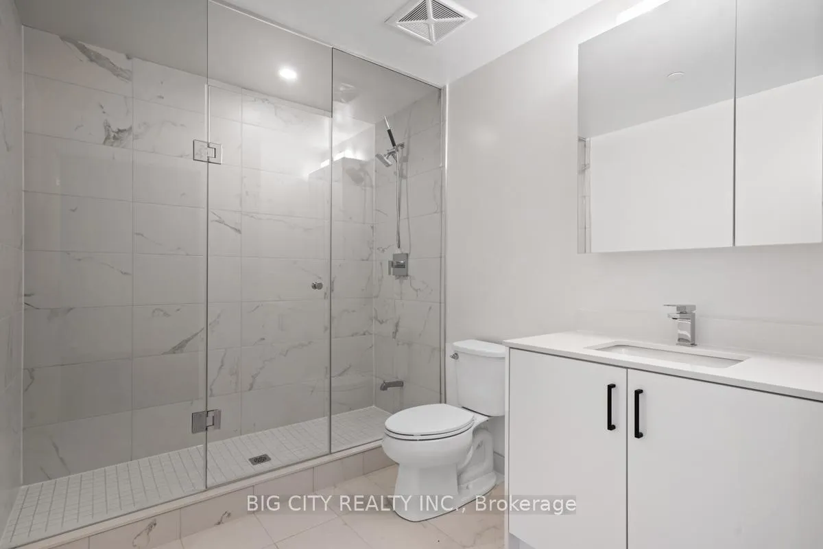 Photo 18 of Unit 210, 100 Eagle Rock Way, Vaughan, Rural Vaughan — HOMEH