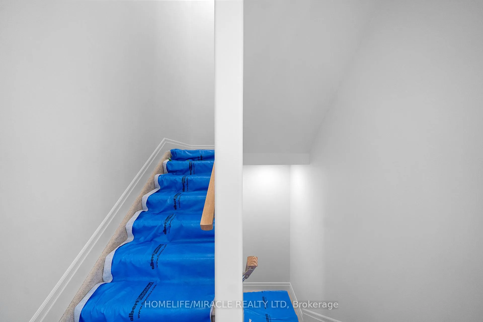 Photo 5 of 93 Buchanan Avenue, Prince Edward County, North Marysburg Ward — HOMEH