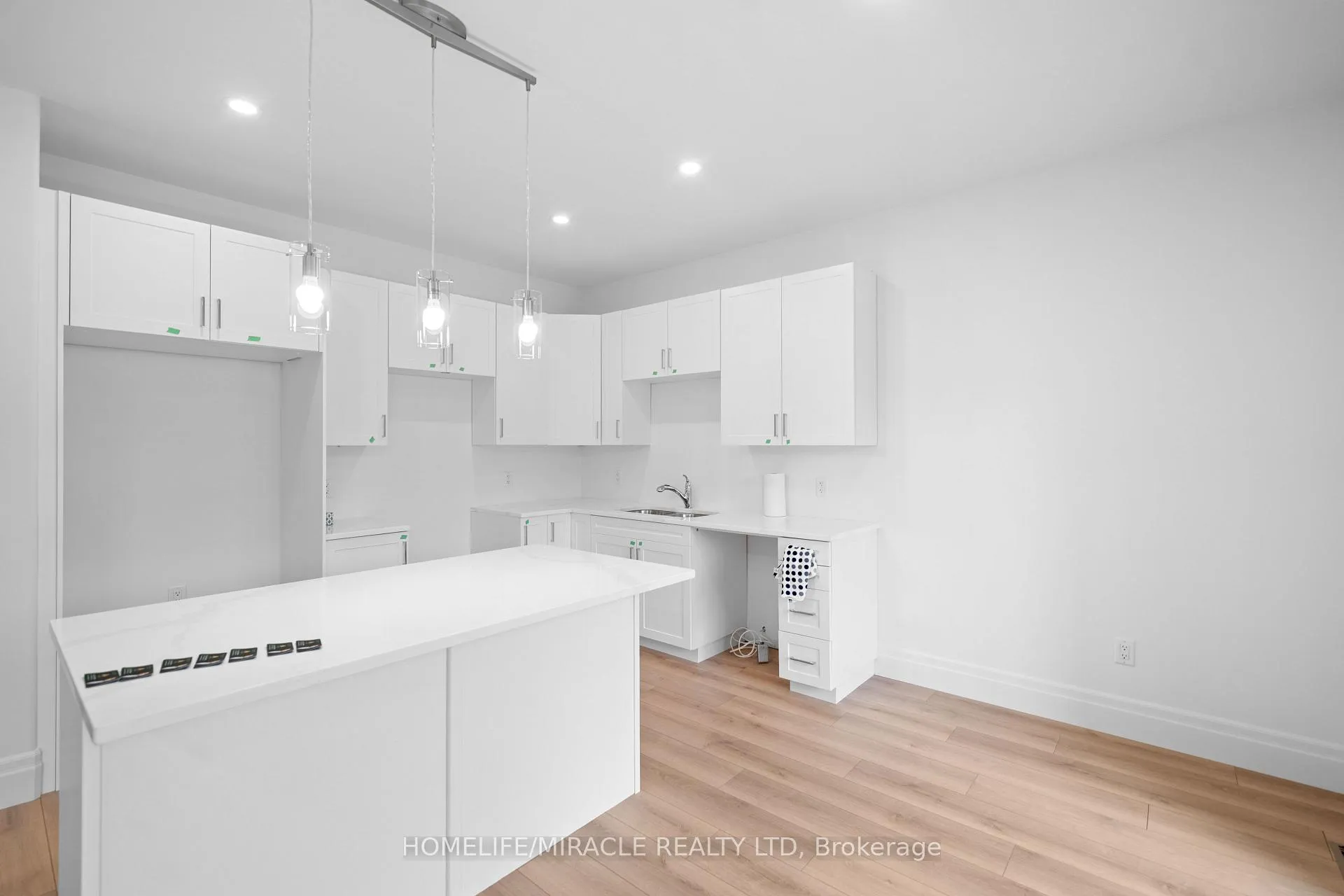 Photo 12 of 93 Buchanan Avenue, Prince Edward County, North Marysburg Ward — HOMEH