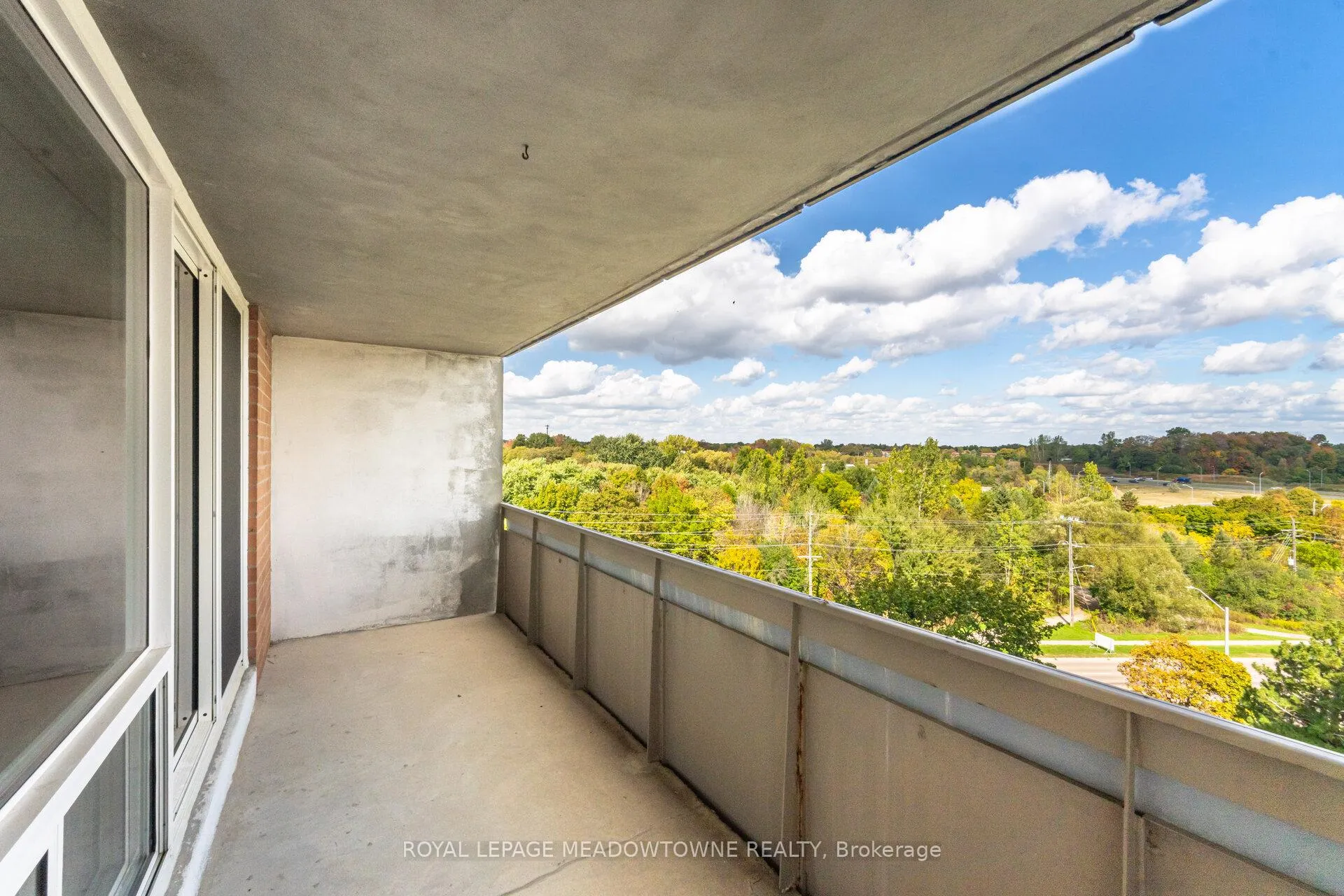 Photo 32 of Unit 804, 225 Harvard Place, Waterloo — HOMEH