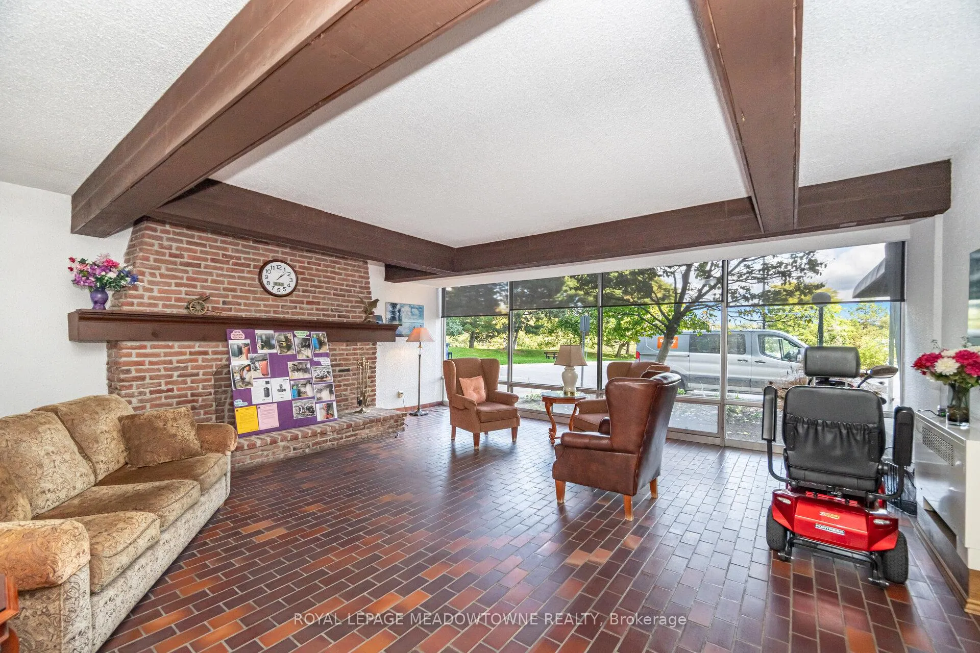 Photo 37 of Unit 804, 225 Harvard Place, Waterloo — HOMEH