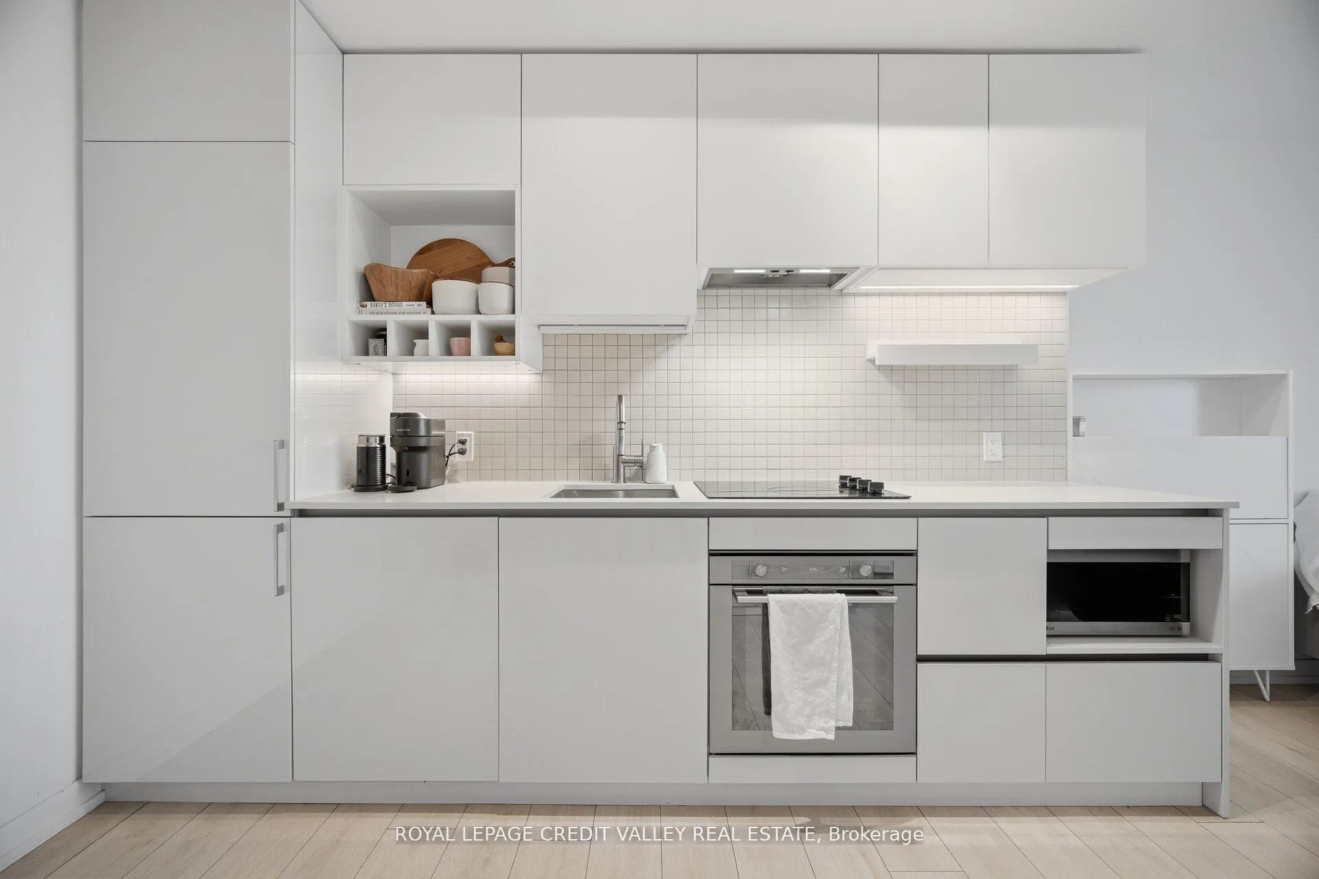 Photo 9 of Unit 1511, 5 Buttermill Avenue, Vaughan, Vaughan Corporate Centre — HOMEH
