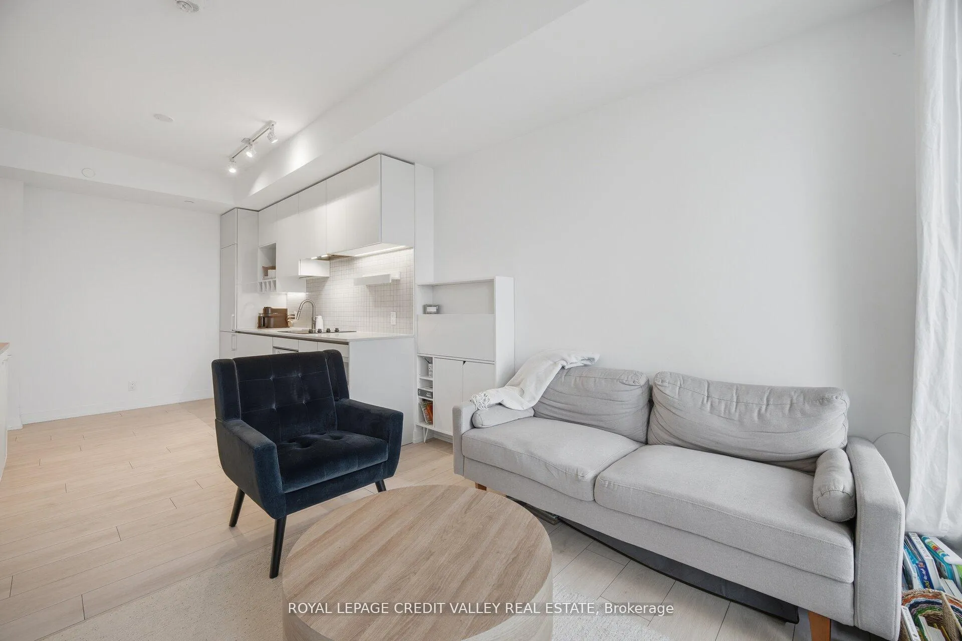Photo 16 of Unit 1511, 5 Buttermill Avenue, Vaughan, Vaughan Corporate Centre — HOMEH