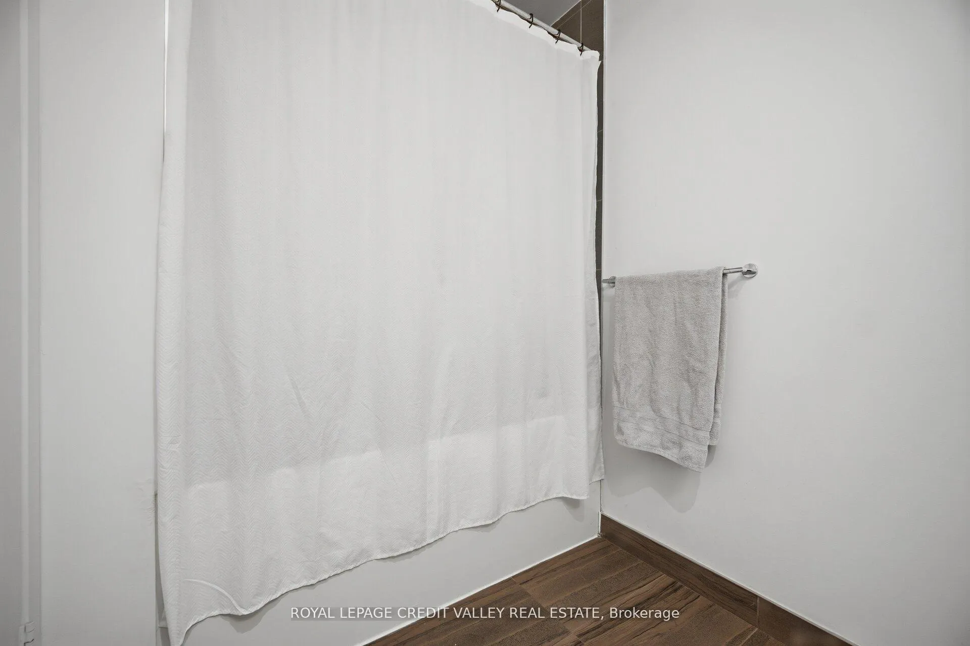 Photo 24 of Unit 1511, 5 Buttermill Avenue, Vaughan, Vaughan Corporate Centre — HOMEH