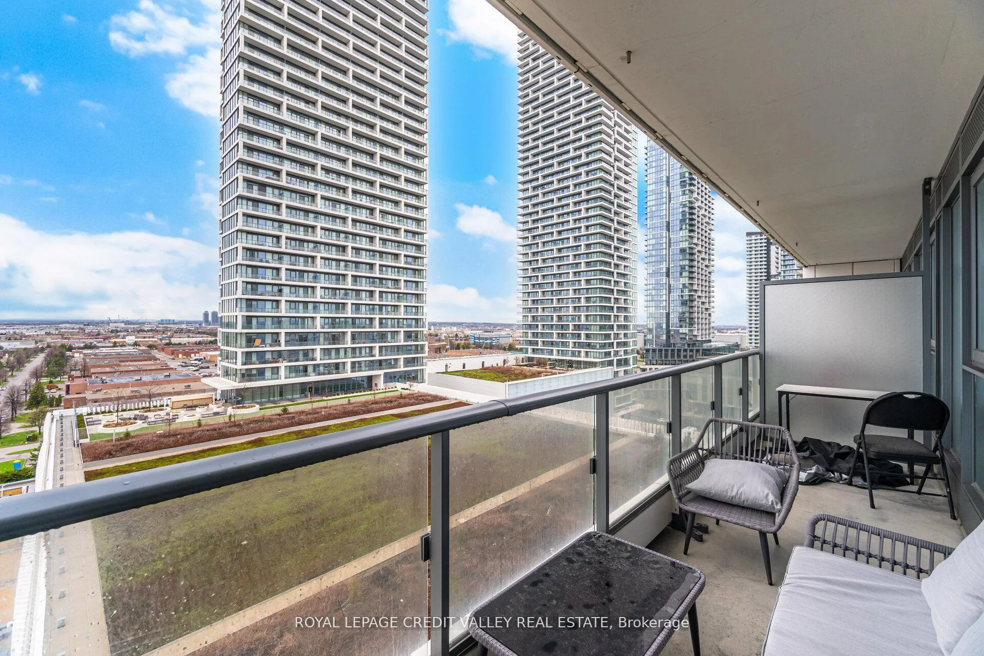 Photo 26 of Unit 1511, 5 Buttermill Avenue, Vaughan, Vaughan Corporate Centre — HOMEH