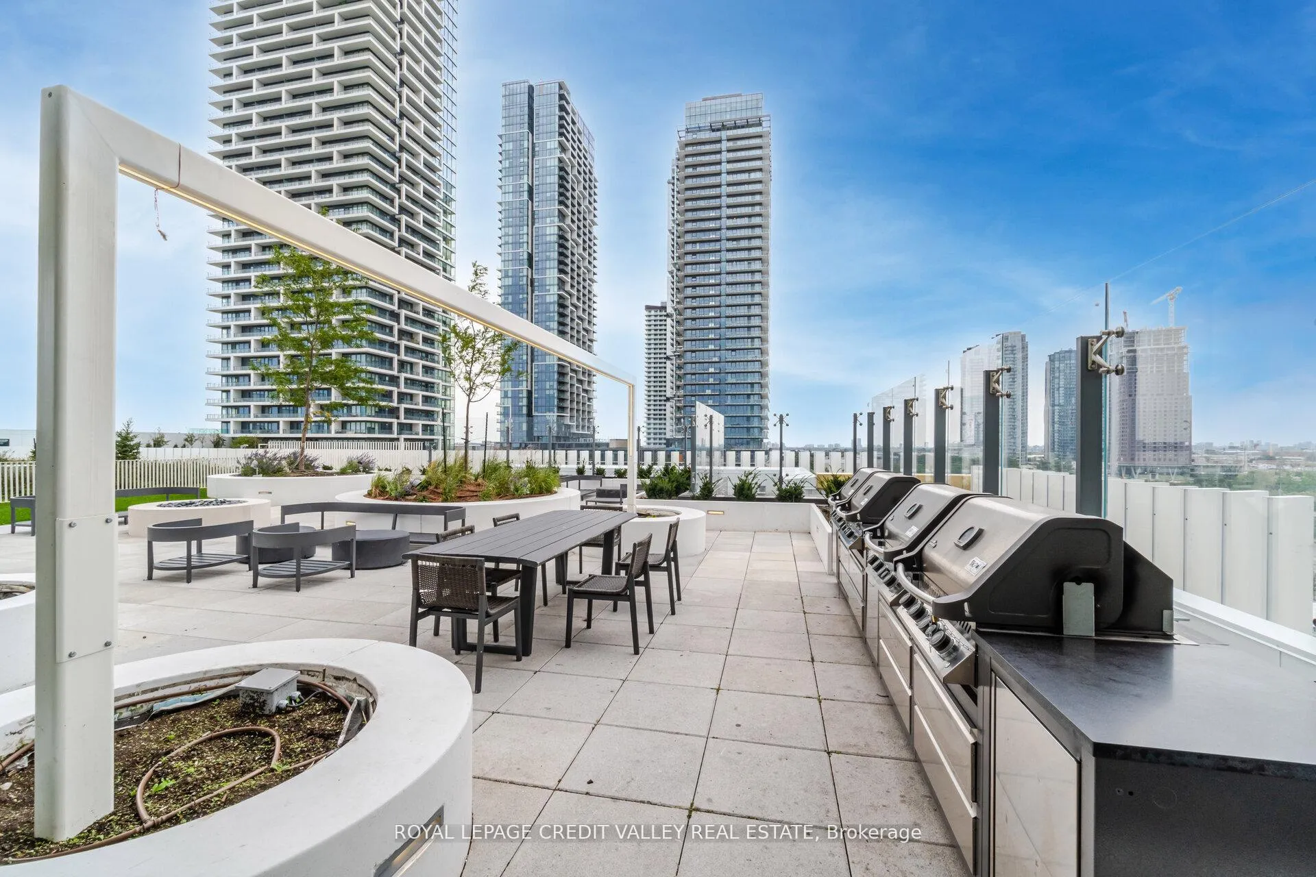Photo 35 of Unit 1511, 5 Buttermill Avenue, Vaughan, Vaughan Corporate Centre — HOMEH