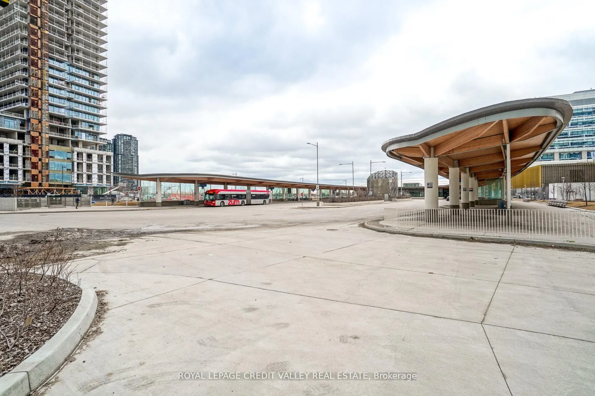 Photo 40 of Unit 1511, 5 Buttermill Avenue, Vaughan, Vaughan Corporate Centre — HOMEH