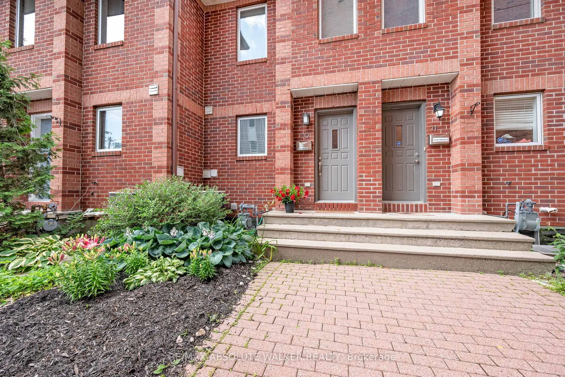 Photo 2 of Unit 9, 395 Bell Street, Ottawa, West Centre Town — HOMEH