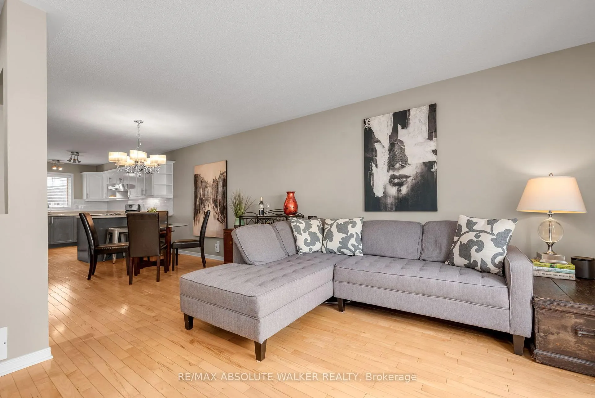 Photo 5 of Unit 9, 395 Bell Street, Ottawa, West Centre Town — HOMEH