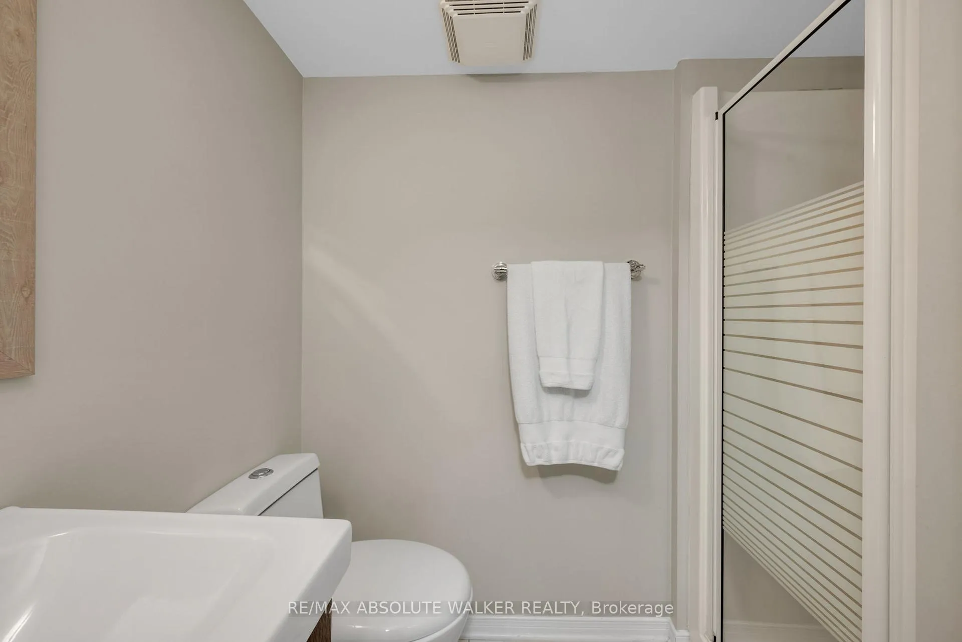 Photo 21 of Unit 9, 395 Bell Street, Ottawa, West Centre Town — HOMEH