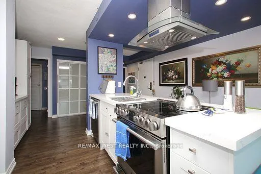 Photo 7 of Unit 905, 650 Lawrence Avenue W, Toronto, Englemount-Lawrence — HOMEH