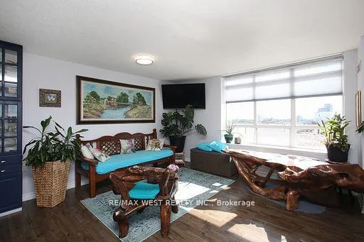 Photo 11 of Unit 905, 650 Lawrence Avenue W, Toronto, Englemount-Lawrence — HOMEH