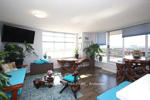 Photo 12 of Unit 905, 650 Lawrence Avenue W, Toronto, Englemount-Lawrence — HOMEH