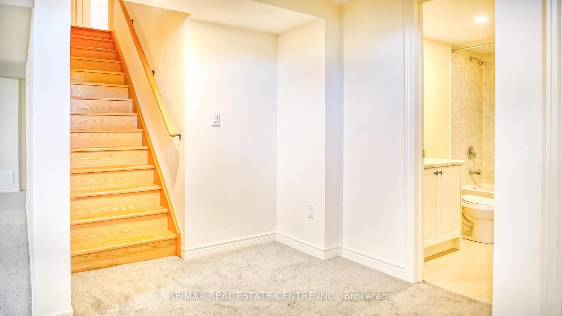 Photo 39 of 1184 Drinkle Crescent, Oshawa, Eastdale — HOMEH