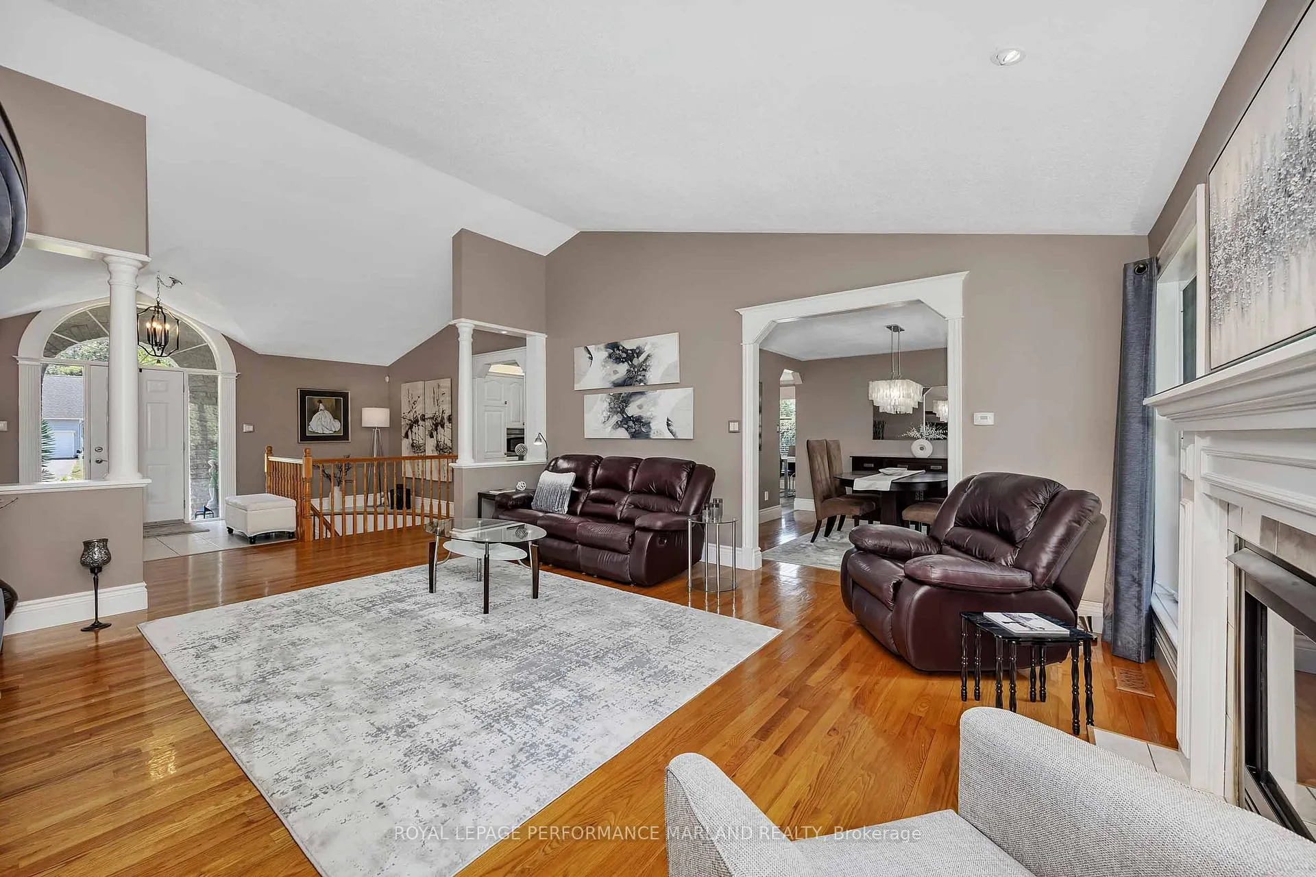 Photo 5 of 1591 Stephanie Anne Drive, Ottawa, Greely — HOMEH