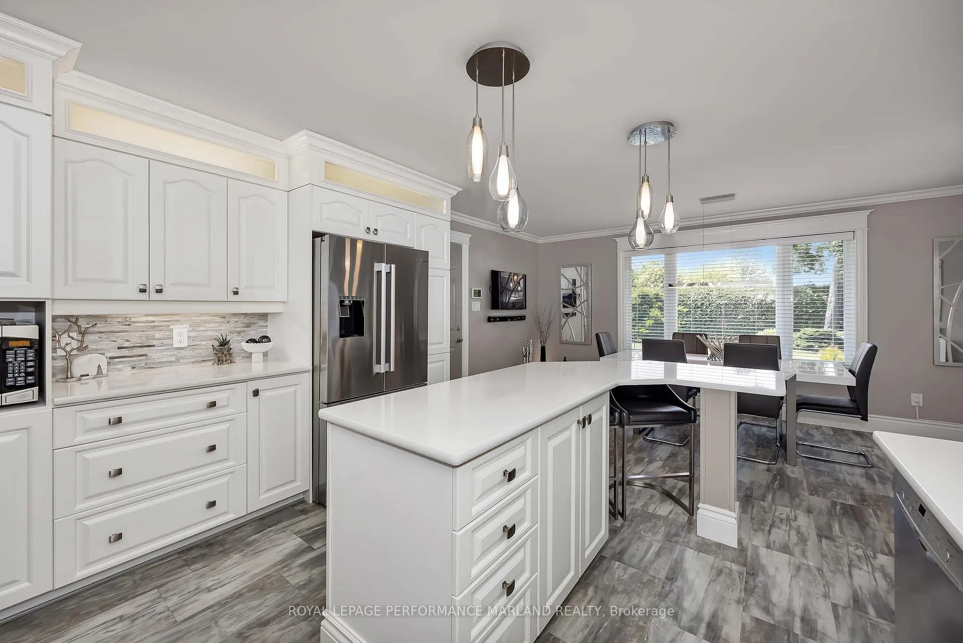 Photo 9 of 1591 Stephanie Anne Drive, Ottawa, Greely — HOMEH