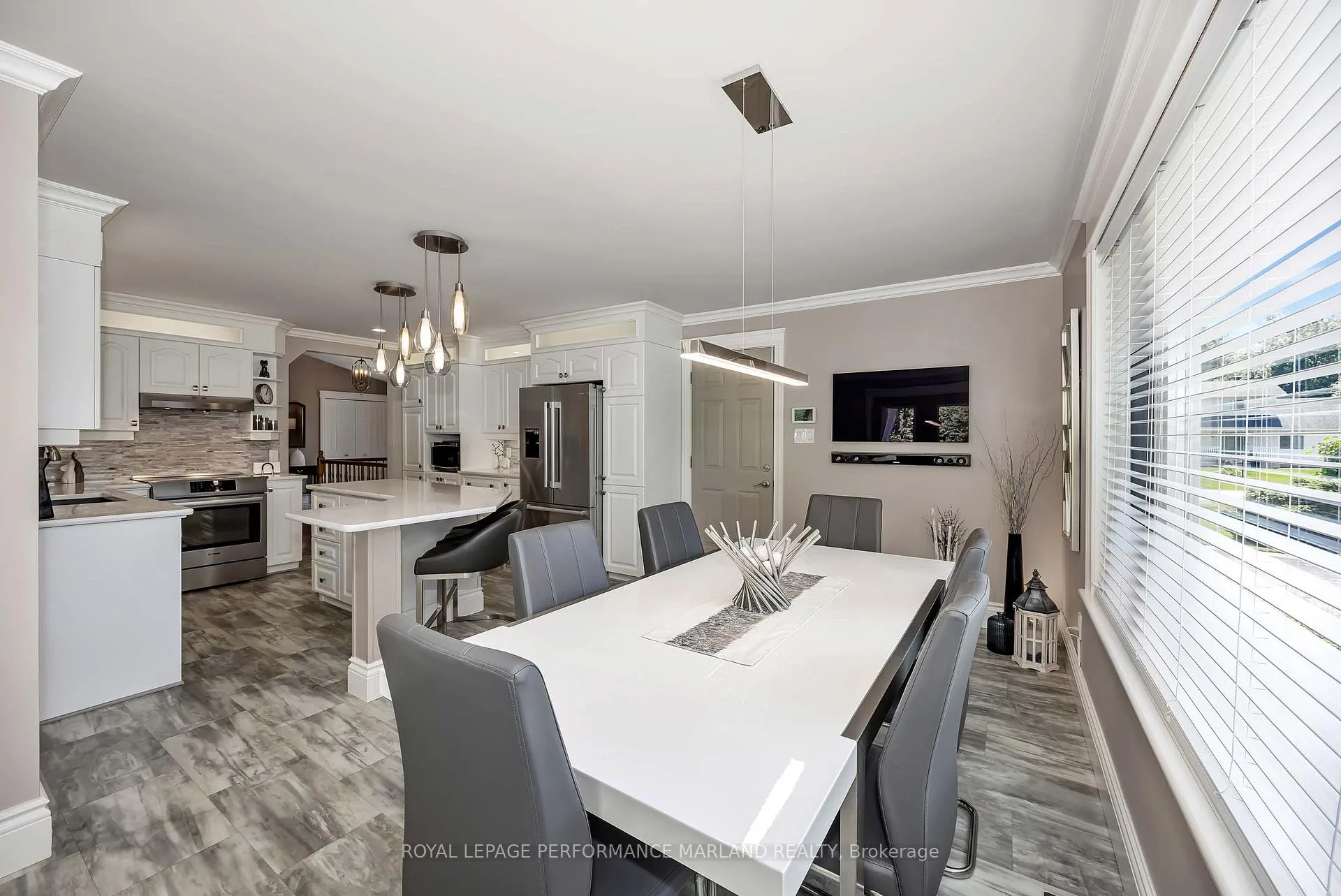Photo 12 of 1591 Stephanie Anne Drive, Ottawa, Greely — HOMEH