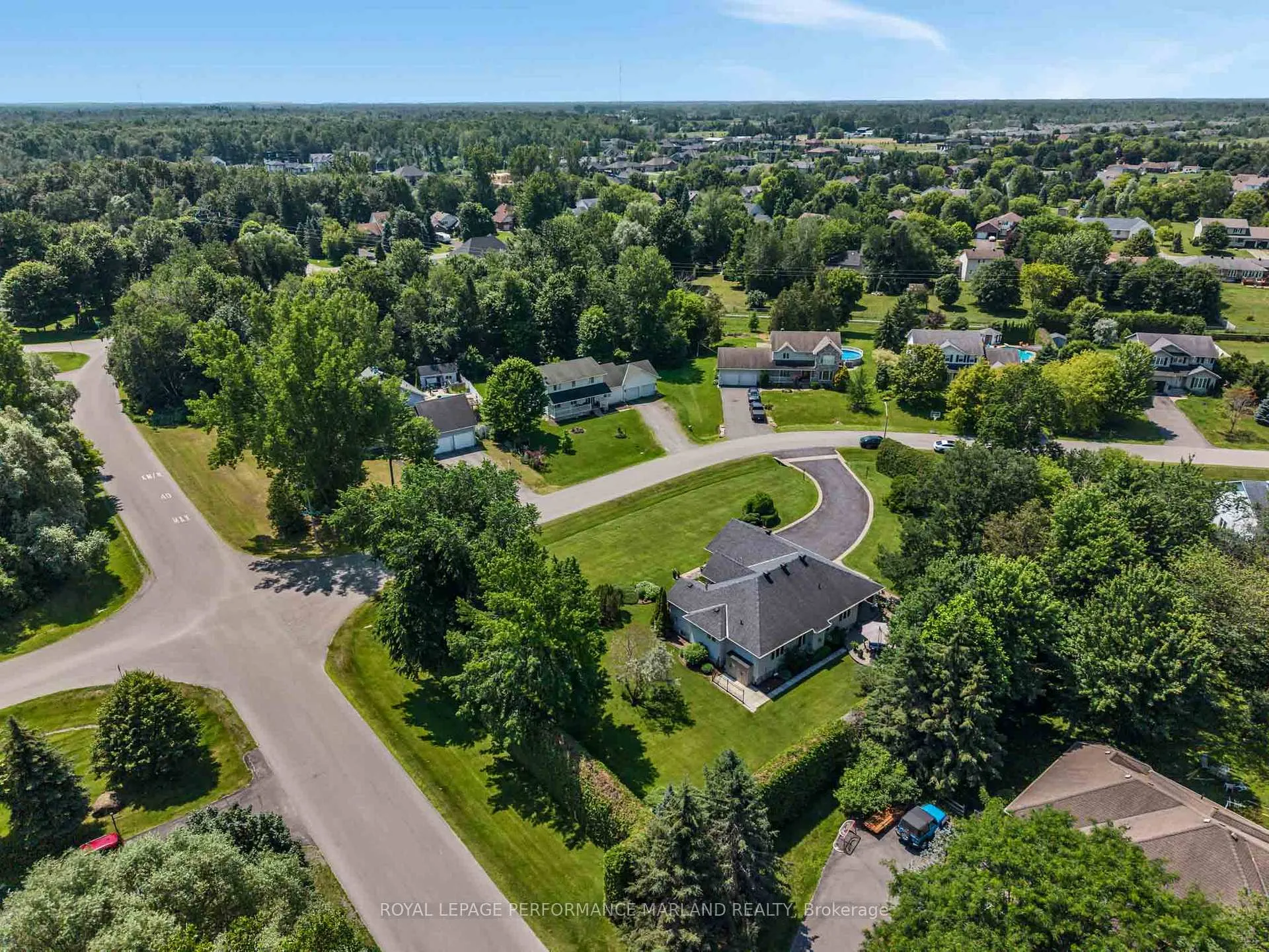 Photo 33 of 1591 Stephanie Anne Drive, Ottawa, Greely — HOMEH