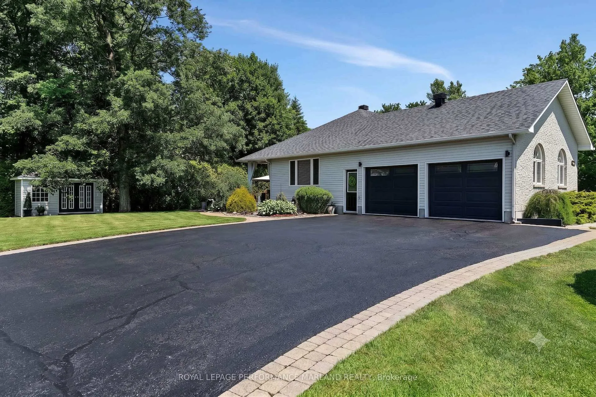Photo 36 of 1591 Stephanie Anne Drive, Ottawa, Greely — HOMEH
