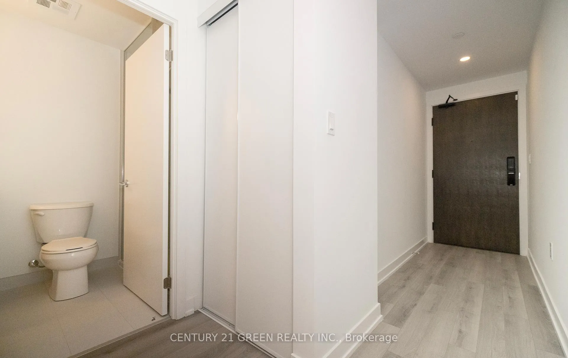 Photo 26 of Unit 524, 1005 Dundas Street E, Oakville, Joshua Meadows — HOMEH