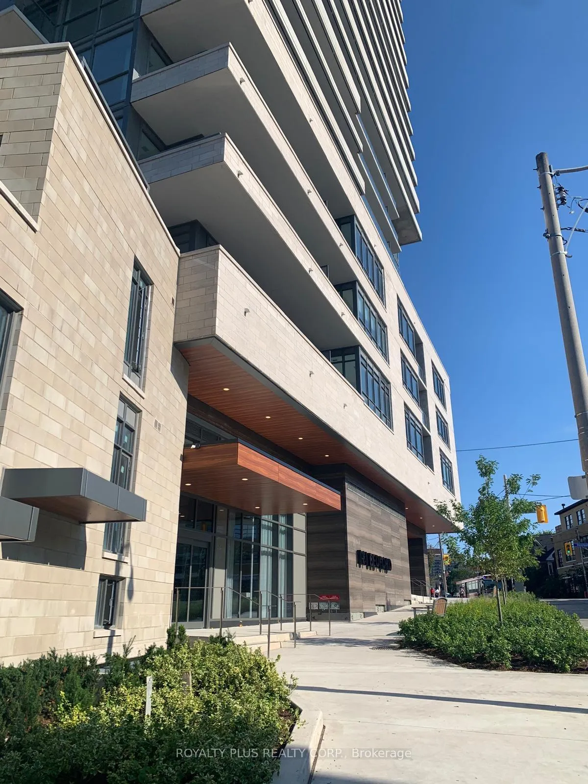 Photo 4 of Unit 710, 181 Bedford Road, Toronto, The Annex — HOMEH