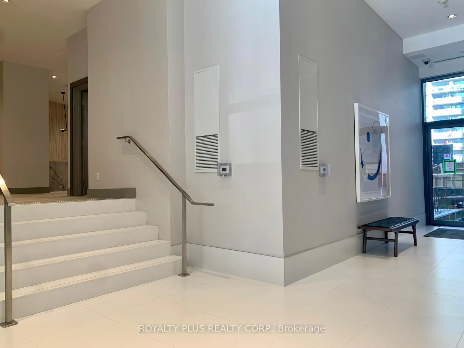Photo 5 of Unit 710, 181 Bedford Road, Toronto, The Annex — HOMEH