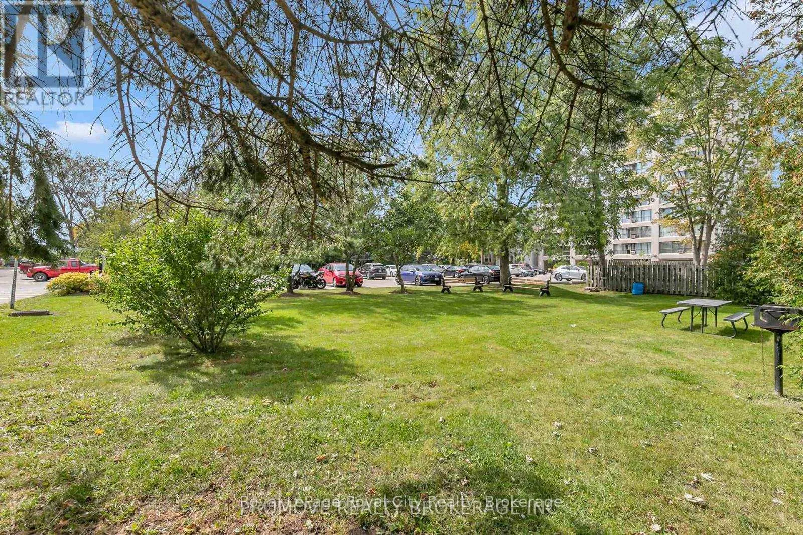 Photo 18 of Unit 906, 358 Waterloo Avenue, Guelph, Junction/Onward Willow — HOMEH