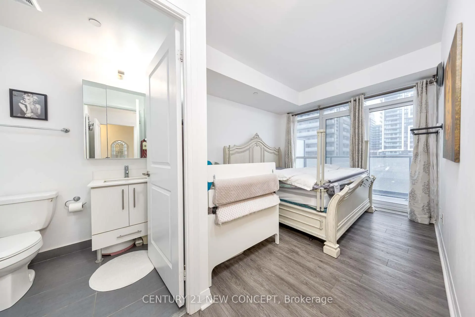 Photo 19 of Unit 409, 55 Oneida Crescent, Richmond Hill, Langstaff — HOMEH
