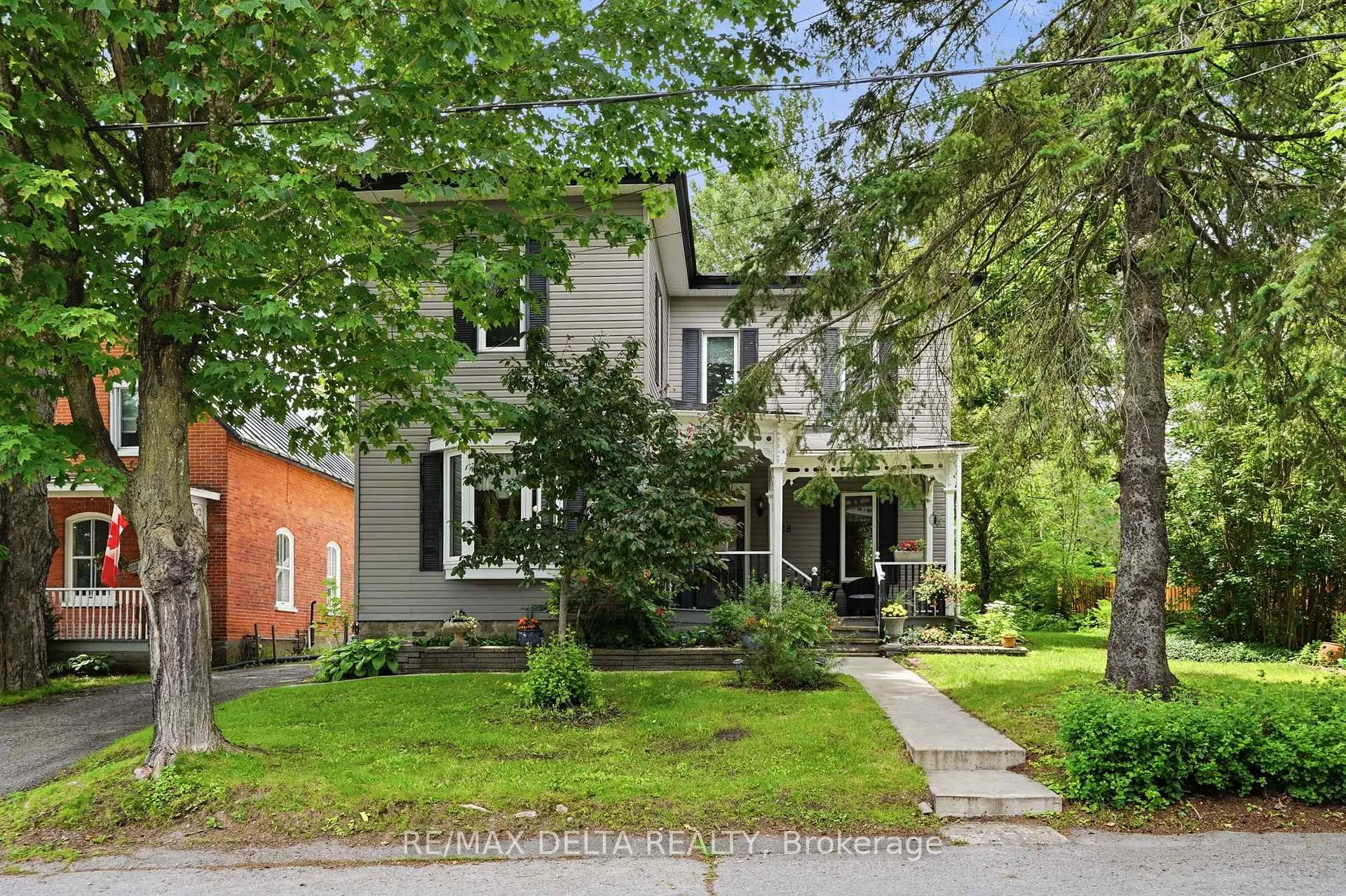 Photo 2 of 28 Jay Street, Champlain, Vankleek Hill — HOMEH