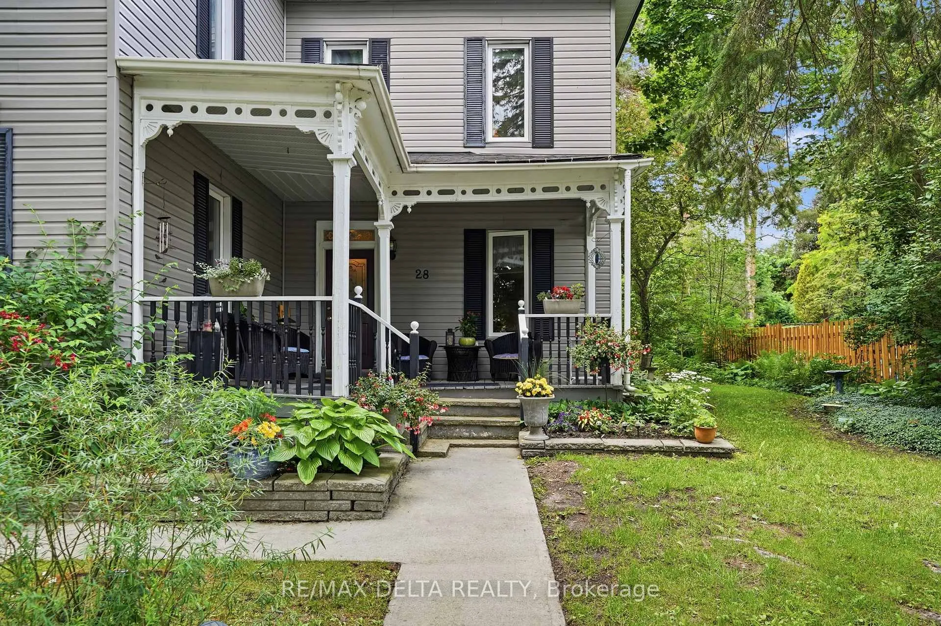 Photo 4 of 28 Jay Street, Champlain, Vankleek Hill — HOMEH