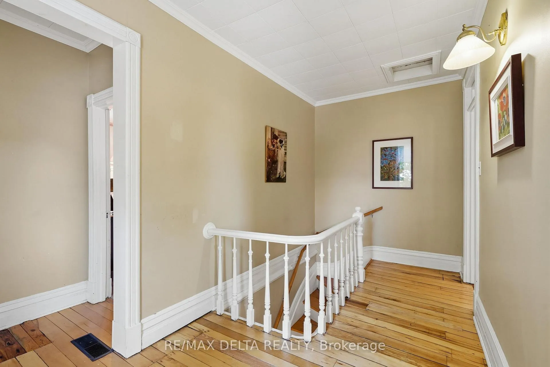 Photo 23 of 28 Jay Street, Champlain, Vankleek Hill — HOMEH