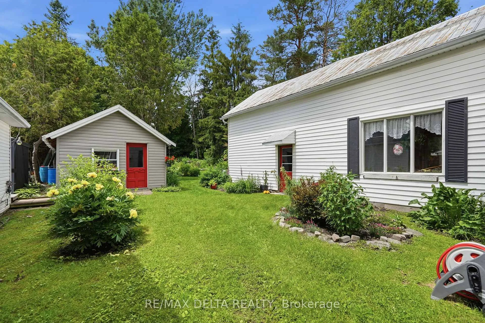 Photo 29 of 28 Jay Street, Champlain, Vankleek Hill — HOMEH