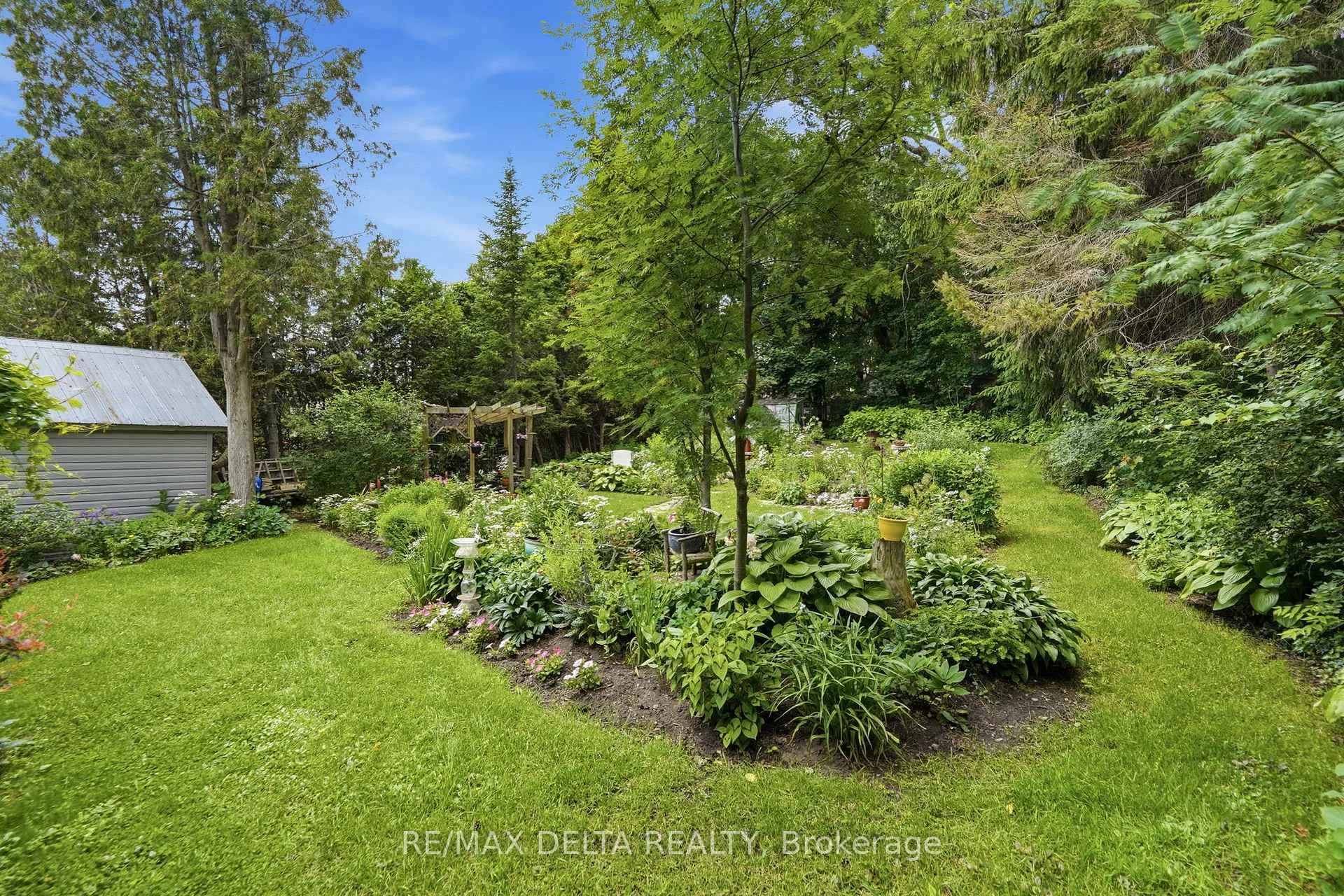 Photo 31 of 28 Jay Street, Champlain, Vankleek Hill — HOMEH