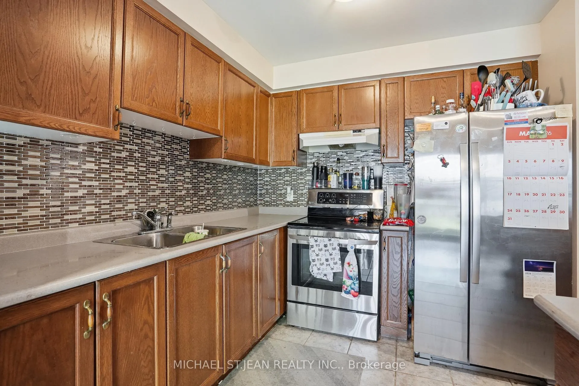 Photo 19 of Unit 2, 565 Rymal Road E, Hamilton, Butler — HOMEH