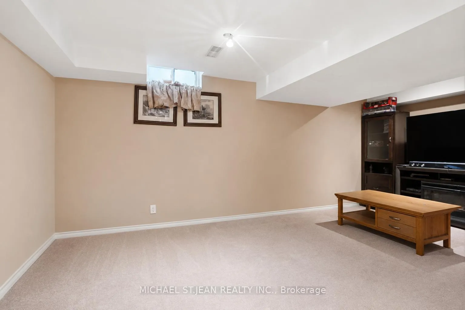 Photo 43 of Unit 2, 565 Rymal Road E, Hamilton, Butler — HOMEH