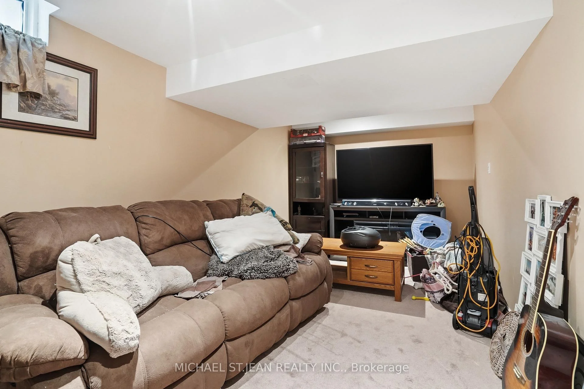Photo 48 of Unit 2, 565 Rymal Road E, Hamilton, Butler — HOMEH