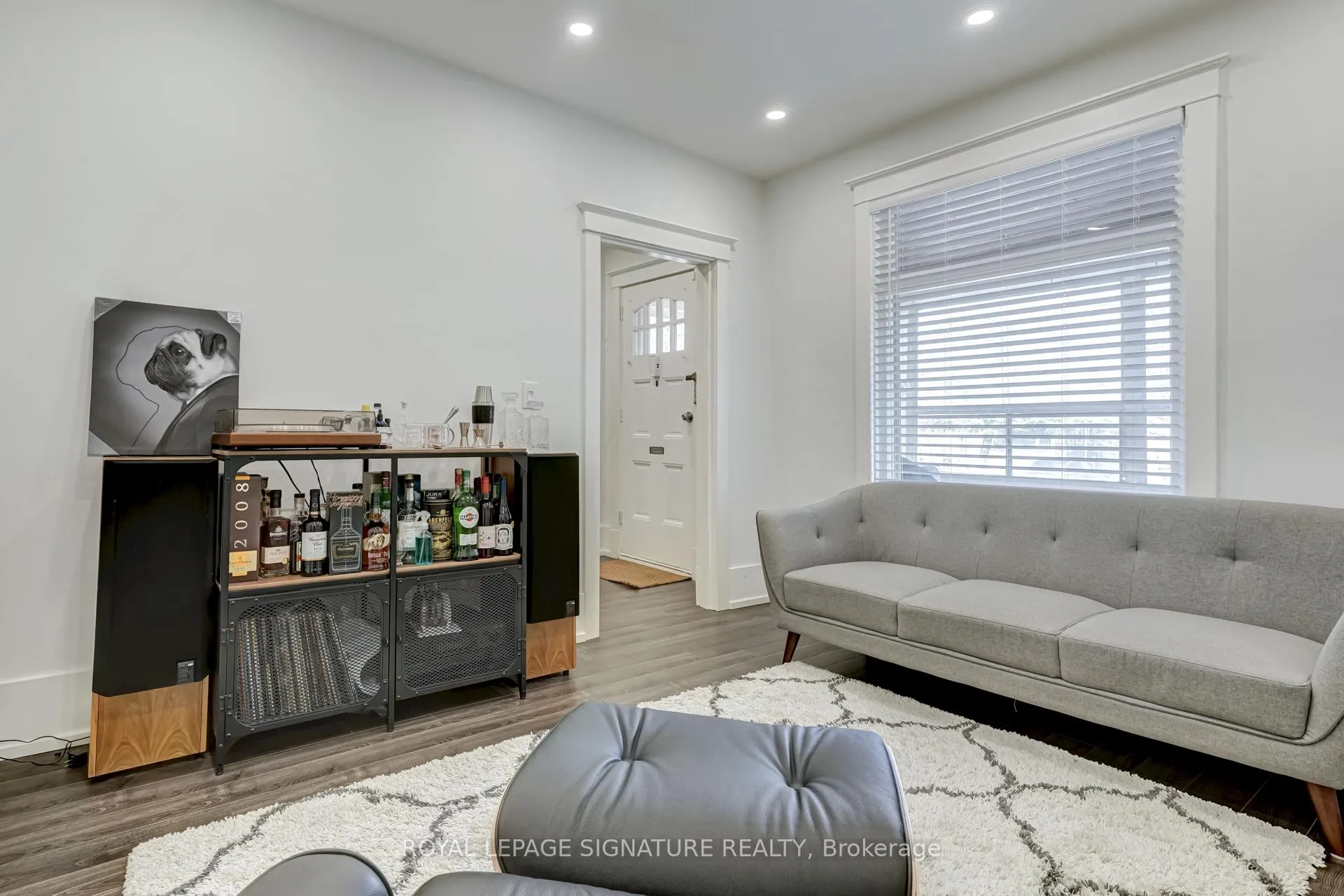 Photo 7 of 108 Wheatfield Road, Etobicoke, Mimico — HOMEH