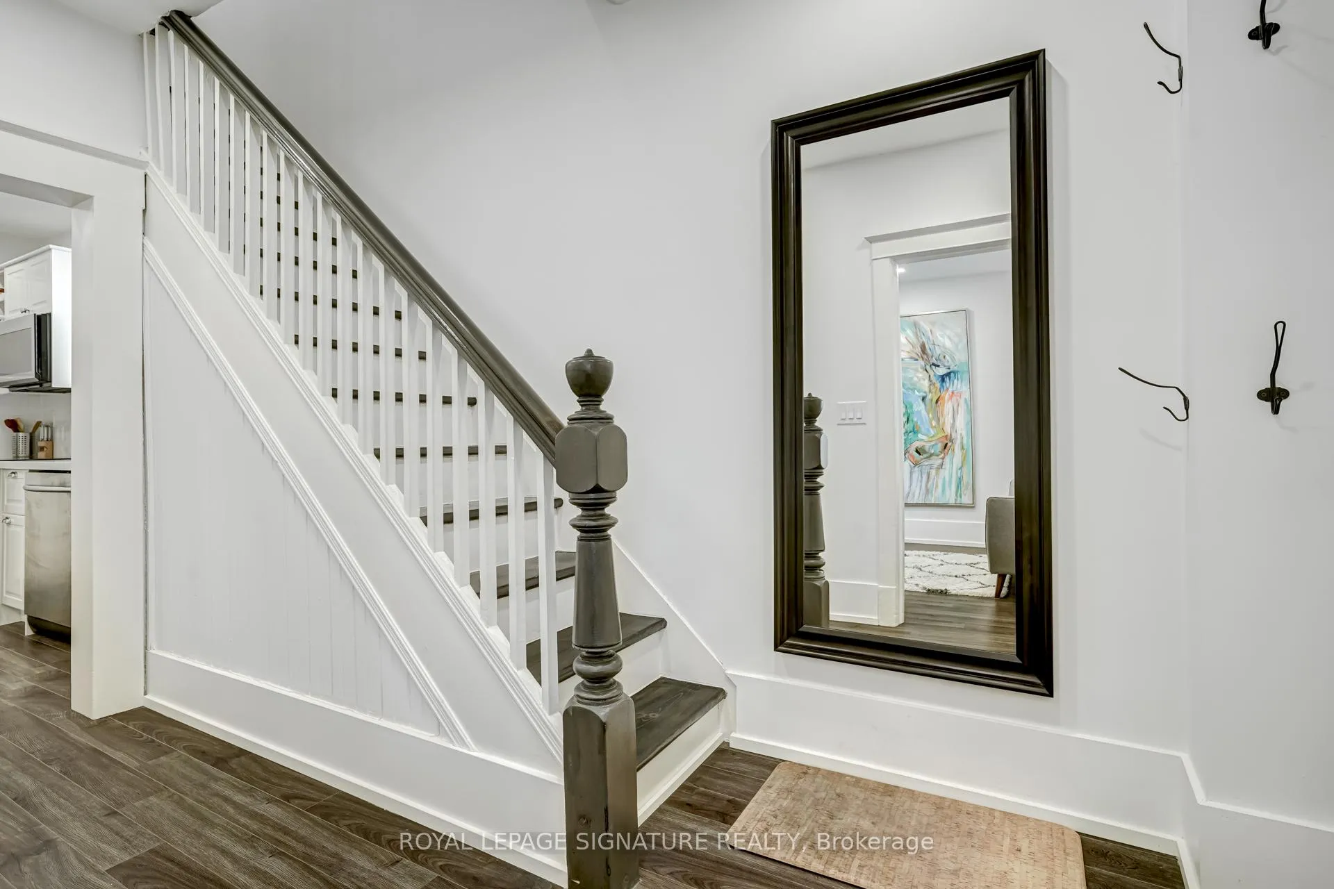 Photo 19 of 108 Wheatfield Road, Etobicoke, Mimico — HOMEH