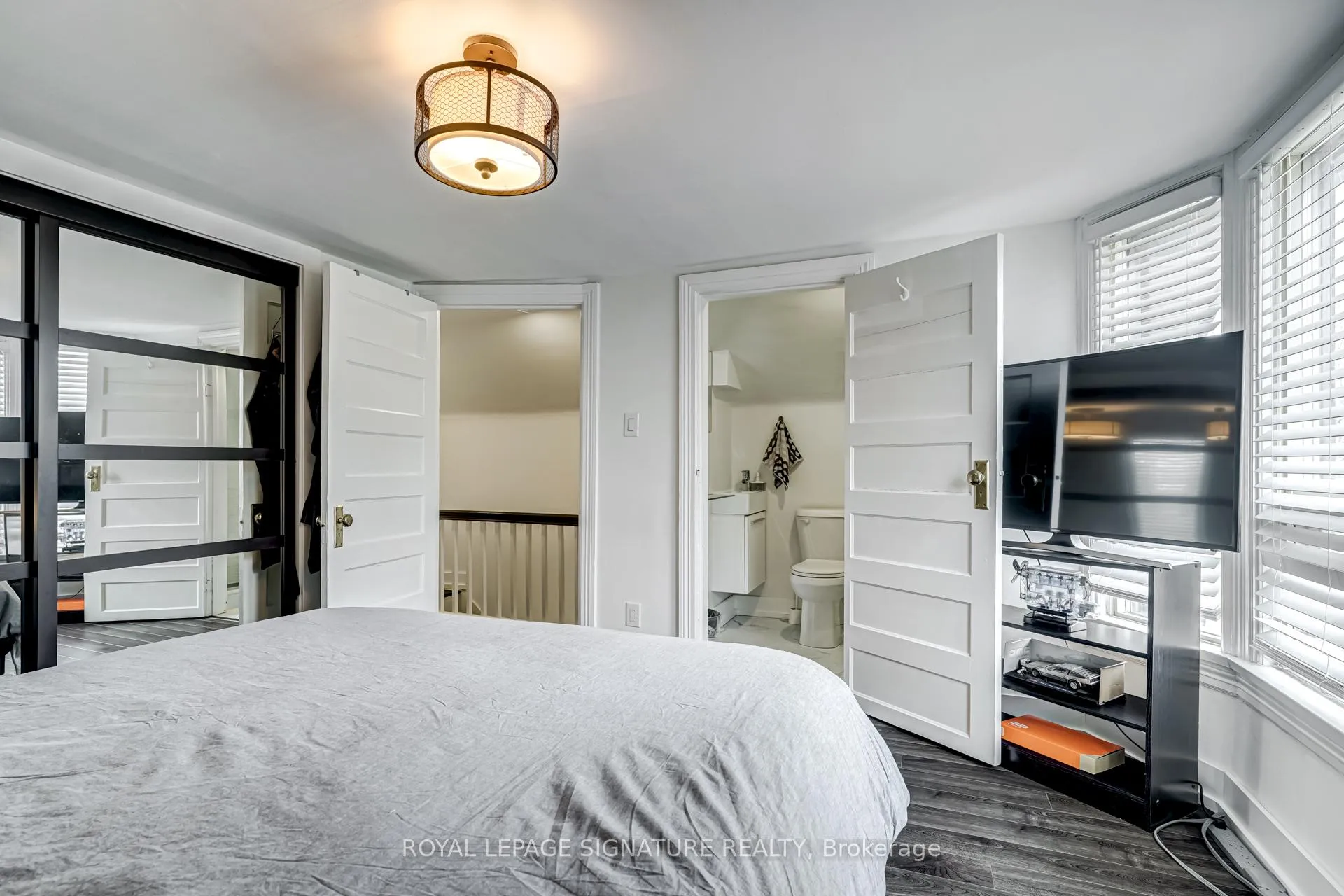 Photo 23 of 108 Wheatfield Road, Etobicoke, Mimico — HOMEH