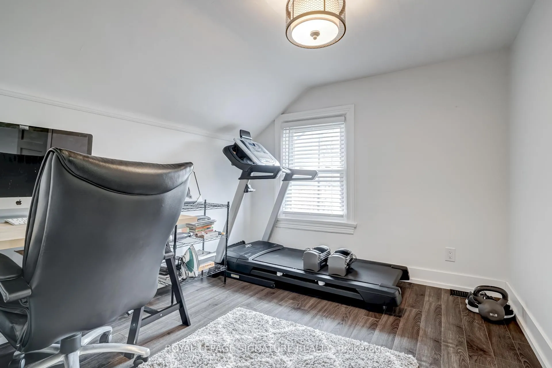 Photo 25 of 108 Wheatfield Road, Etobicoke, Mimico — HOMEH