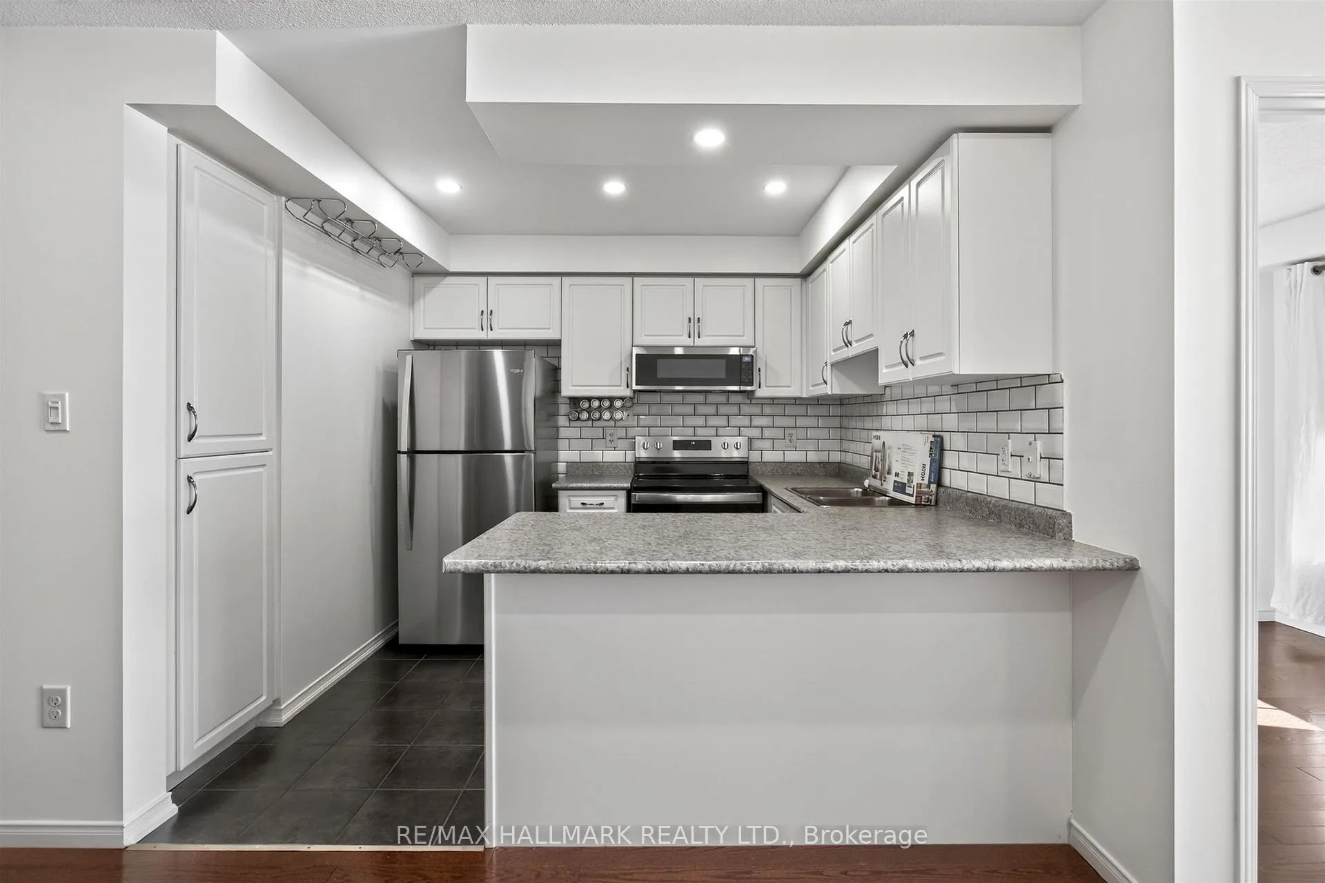 Photo 46 of 10 Linnell Street, Ajax, Central East — HOMEH